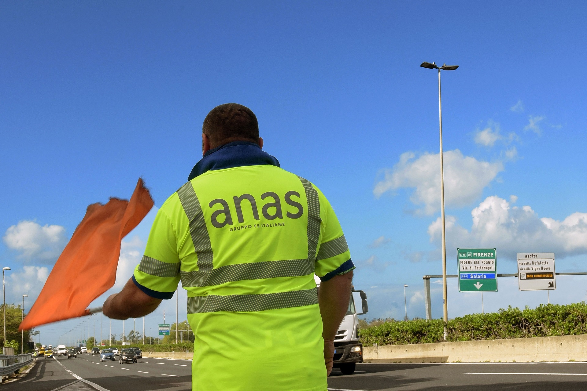 Scopri di più sull'articolo Incidente sulla statale 115 a Ribera, un'auto finisce nella scarpata