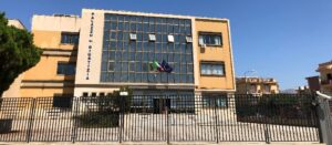 Scopri di più sull'articolo È lei a perseguitare lui, divieto di avvicinamento e braccialetto per una donna di Ribera