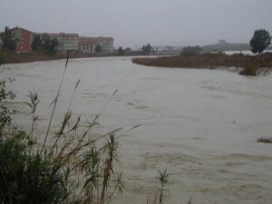 Scopri di più sull'articolo Maltempo, preoccupa il fiume Salso. Il sindaco di Licata: l'emergenza non è rientrata