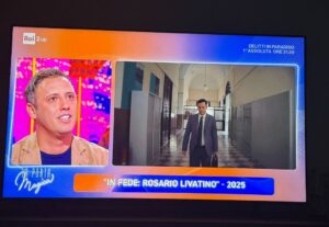 Scopri di più sull'articolo “Dal dolore alla luce, Angelo Sferrazza commuove ‘La Porta Magica’ con una testimonianza intensa”