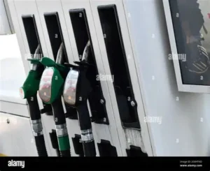 Scopri di più sull'articolo Carburanti, il taglio delle accise non si vede: sconti ridotti e forti differenze tra regioni