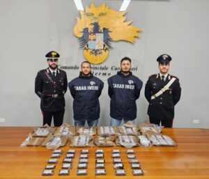 Scopri di più sull'articolo Arrestati due corrieri di hashish