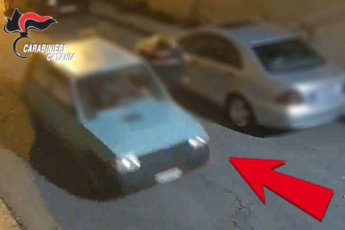 Scopri di più sull'articolo Ladri d’auto sorpresi dai carabinieri, due arresti