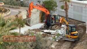 Scopri di più sull'articolo Agrigento, scuole in affitto e milioni sprecati: mentre si pagano canoni annui, si distruggono immobili pubblici