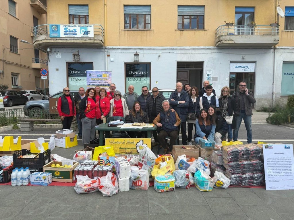 Al momento stai visualizzando Oltre cento cuori uniti per la Pasqua di solidarietà con i Volontari di Strada