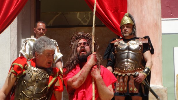 Scopri di più sull'articolo A Partanna Mondello si rinnova l’appuntamento con la Passione di Gesù Cristo in occasione della Settimana Santa.