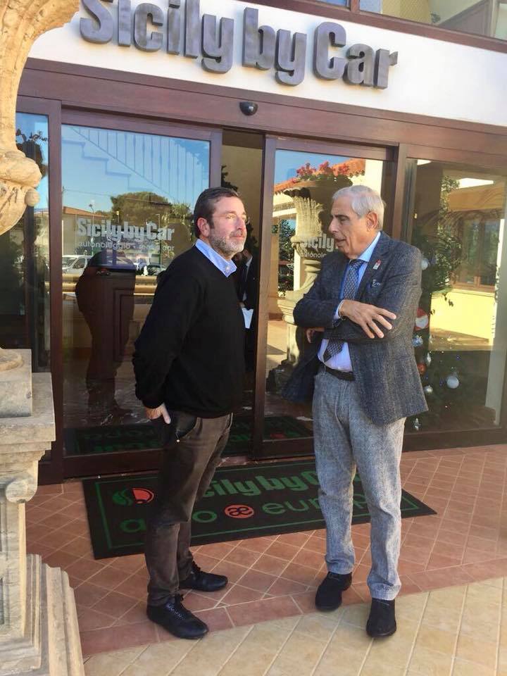 Al momento stai visualizzando Pioggia di fuoco contro Sicily by car