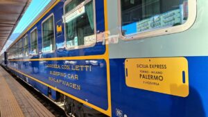 Scopri di più sull'articolo Da oggi acquistabili i biglietti del Treno Sicilia Express