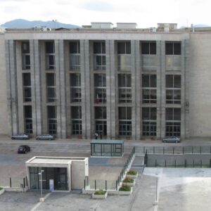 Scopri di più sull'articolo Violenze sessuali su minore: inflitti 17 anni di carcere