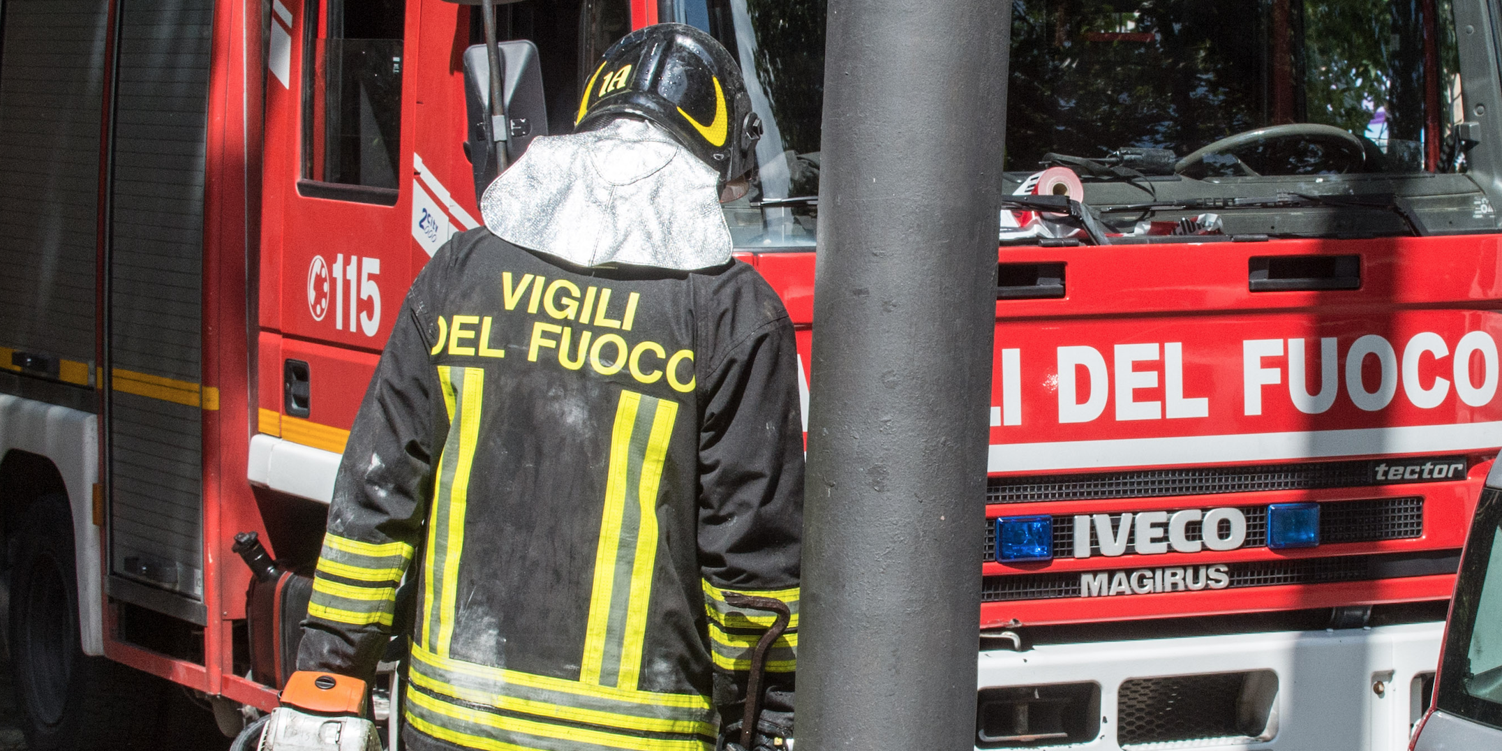 Al momento stai visualizzando Licata, crolla palazzina alla Playa: vigili del fuoco al lavoro, si cercano eventuali dispersi