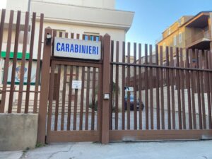 Scopri di più sull'articolo Palma di Montechiaro, 23enne viene urtata e ferita da un pirata della strada: caccia al Suv bianco