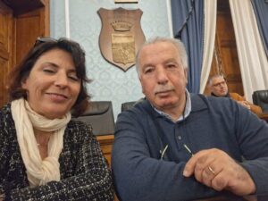 Scopri di più sull'articolo Porto Empedocle: dopo anni di attesa, firmati i contratti per gli ex Asu