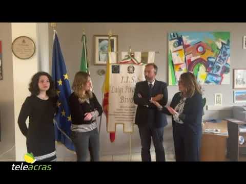Scopri di più sull'articolo Teleacras – All’Istituto Pirandello di Bivona il progetto “Breve viaggio nella microfisica”