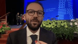 Scopri di più sull'articolo Agrigento, il deputato Pisano indagato con altri 5 per truffa e peculato: le reazioni della politica