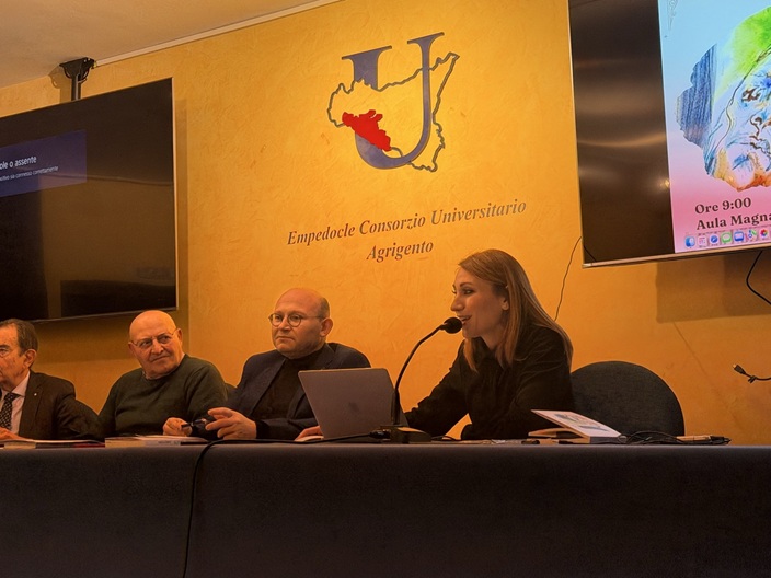 Al momento stai visualizzando Tre Minuti, la scuola incontra il racconto: studenti protagonisti del progetto di Andrea Cirino