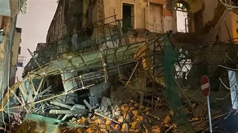 Al momento stai visualizzando Crolla una palazzina abbandonata ad Agrigento, fortunatamente senza feriti