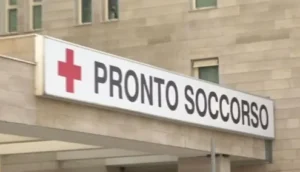 Scopri di più sull'articolo Giovane di Canicattì ferito alla testa da una bottiglia in un locale