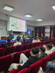 Scopri di più sull'articolo Lezione sulla prevenzione dei tumori al Fermi di Aragona con Progetto Martina