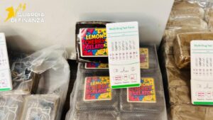 Scopri di più sull'articolo Agrigentino arrestato con 23 chili di droga e 86 mila euro in contanti