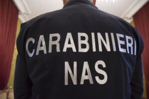 Scopri di più sull'articolo Sequestrati 200 kg di dolci pasquali durante il blitz dei Nas nelle pasticcerie