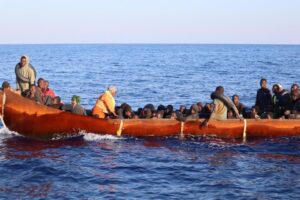 Scopri di più sull'articolo Sei sbarchi di migranti a Lampedusa nelle ultime ore: la situazione si aggrava