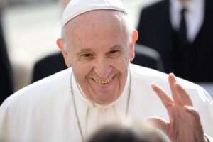 Scopri di più sull'articolo Il molo Favarolo di Lampedusa porta il nome di Papa Francesco
