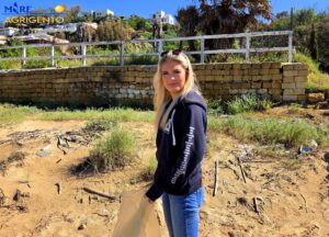 Scopri di più sull'articolo Bonificata la spiaggia di Maddalusa grazie all’impegno dei volontari