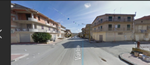 Scopri di più sull'articolo Cimitero di Castrofilippo profanato: ossa sparse tra le strade del paese