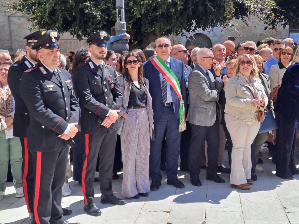Al momento stai visualizzando Il sindaco Pendolino: “Il lavoro dei carabinieri è fondamentale per la comunità