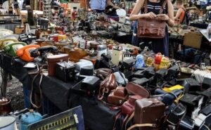 Scopri di più sull'articolo Mercatino Vintage: un’opportunità o una strategia elettorale?