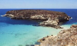 Scopri di più sull'articolo Lampedusa celebra le sue bellezze naturali con nuovi francobolli ambientalisti