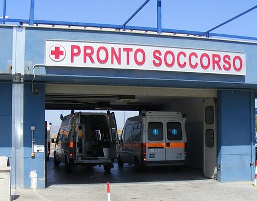 Al momento stai visualizzando Due giovani feriti in rissa nel centro storico di Agrigento, una in ospedale
