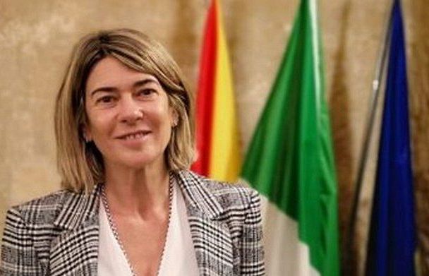 Al momento stai visualizzando Assessore Elvira Amata rinviata a giudizio per corruzione: processo il 7 settembre