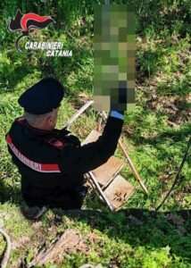Scopri di più sull'articolo 60enne salvato da Carabinieri e Polizia dopo tentativo di impiccagione