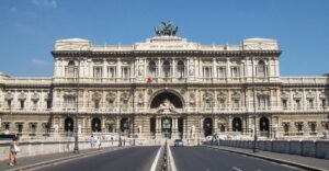 Scopri di più sull'articolo Assolto dopo 5 mesi di detenzione, niente risarcimento per ex funzionario del fisco