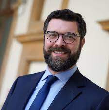 Scopri di più sull'articolo Prorogata al 31 dicembre 2026 la riorganizzazione dei laboratori analisi