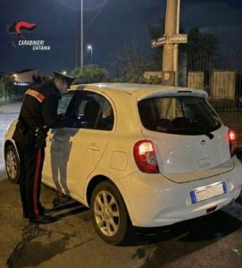 Scopri di più sull'articolo Due denunciati per possesso di attrezzi da scasso in auto