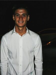 Scopri di più sull'articolo Lite mortale a Pavia: tre giovani arrestati per l’omicidio di un 25enne