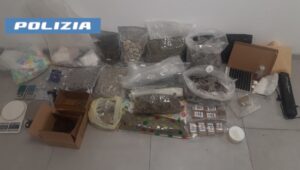 Scopri di più sull'articolo Due arresti dopo la scoperta di un appartamento adibito a deposito di droga
