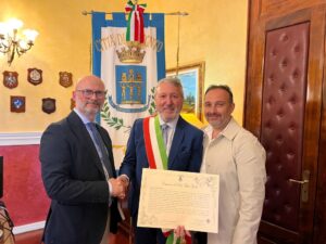Scopri di più sull'articolo Professore Fabio Zarbo di Agrigento riceve prestigioso attestato di encomio