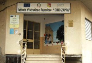 Scopri di più sull'articolo Manutenzione straordinaria: due contratti per le scuole del Libero Consorzio