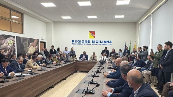 Al momento stai visualizzando Sicilia: ingenti fondi in arrivo per sostenere le attività produttive