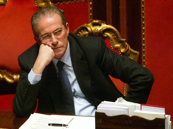 Al momento stai visualizzando Enrico La Loggia diventa ufficialmente cittadino di Agrigento
