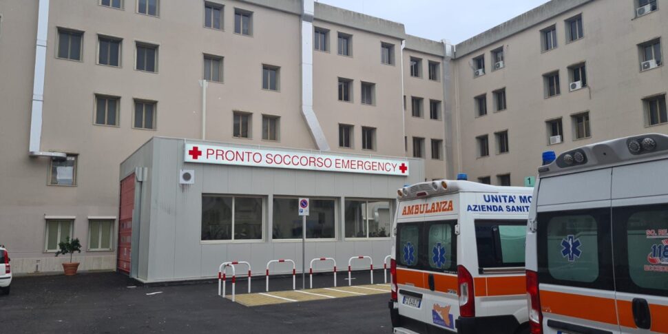 Al momento stai visualizzando Ragazzo aggredito a Menfi da un branco: è grave il bilancio dell’incidente
