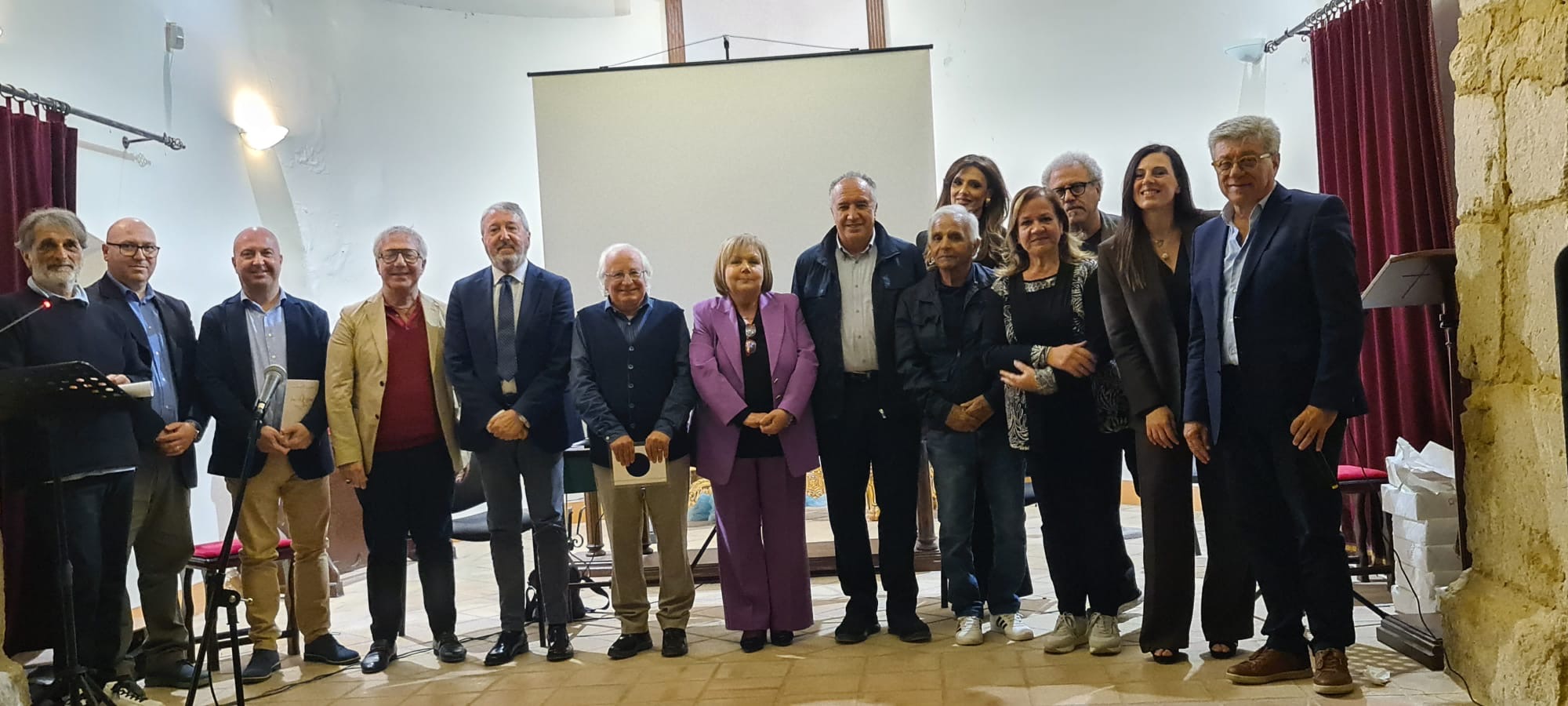 Al momento stai visualizzando Montaperto onora la tradizione con il terzo volume di “Amici vi lu vogliu raccuntari”