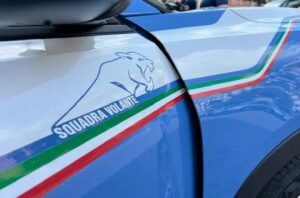 Scopri di più sull'articolo Tentativo di fuga con arma: arrestato un uomo dalla polizia