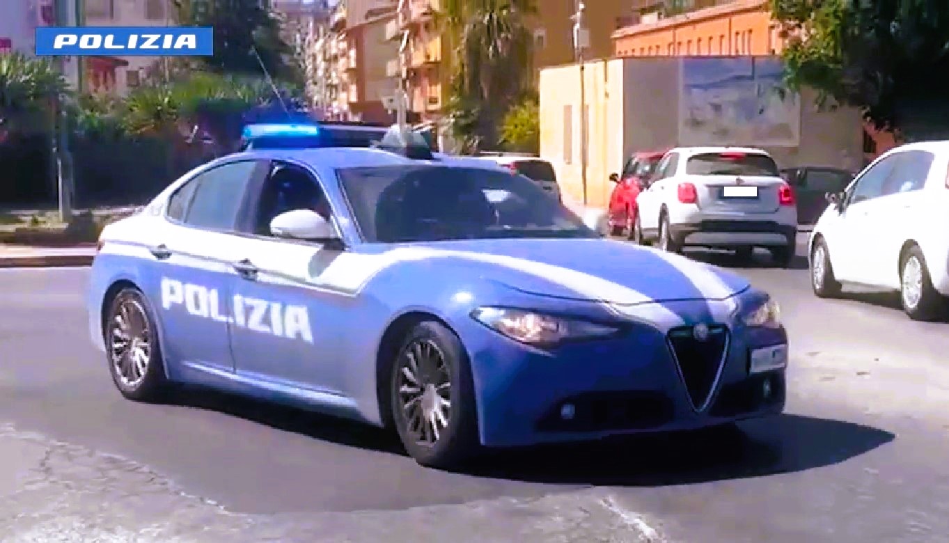 Al momento stai visualizzando Denunciato un 40enne a Siracusa per possesso di due bombe carta