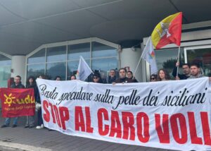 Scopri di più sull'articolo Proteste all’aeroporto di Catania: cittadini chiedono prezzi voli più giusti