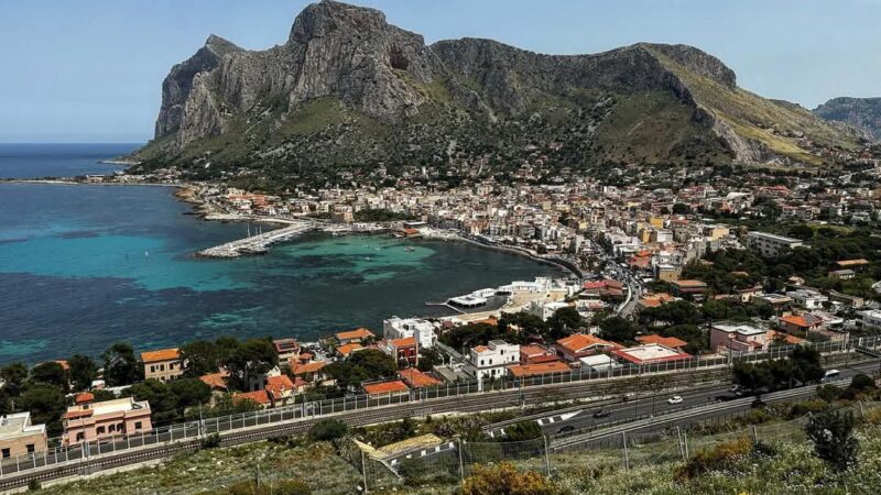 Al momento stai visualizzando Leopoldo Piampiano (Forza Italia): “Difendiamo l’ecosistema marino di Sferracavallo”