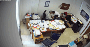 Scopri di più sull'articolo Inchiesta sulla corruzione: Vetro e Lombardo evitano gli arresti domiciliari